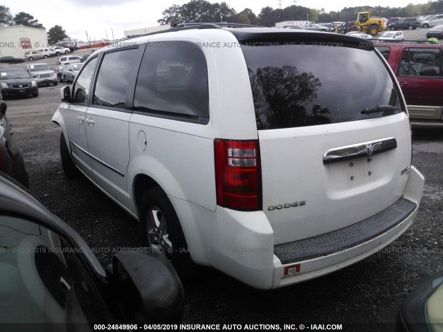 2D4RN5D15AR201461 - 2010 DODGE GRAND CARAVAN SXT WHITE photo 3