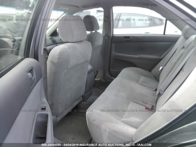 JTDBE32KX20088441 - 2002 TOYOTA CAMRY LE/XLE/SE GRAY photo 8