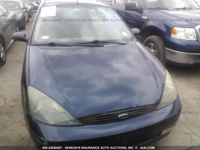 3FAFP31393R185725 - 2003 FORD FOCUS ZX3 BLUE photo 6