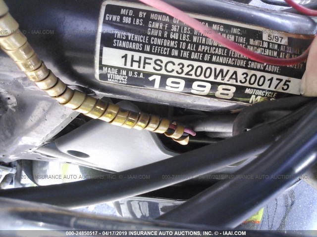 1HFSC3200WA300175 - 1998 HONDA VT1100 C2 BLACK photo 10