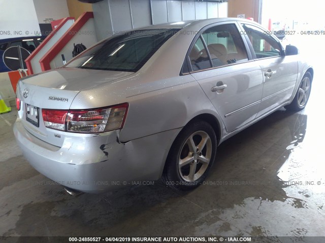 5NPEU46F07H208406 - 2007 HYUNDAI SONATA SE/LIMITED SILVER photo 4