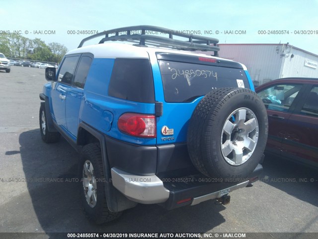 JTEBU11FX70010661 - 2007 TOYOTA FJ CRUISER BLUE photo 3