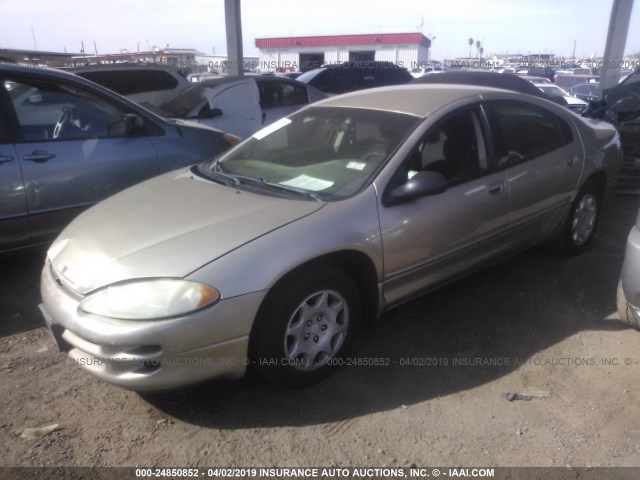 2B3HD46R52H286173 - 2002 DODGE INTREPID SE GOLD photo 2