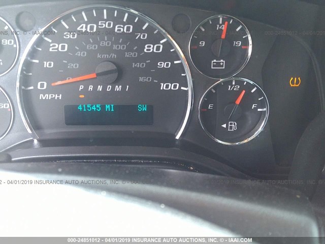 1GAZGPFG4J1209388 - 2018 CHEVROLET EXPRESS G3500 LT WHITE photo 7