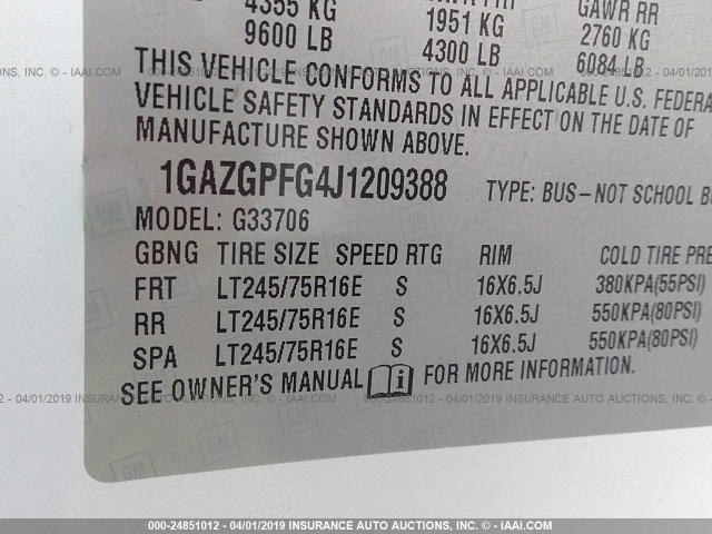 1GAZGPFG4J1209388 - 2018 CHEVROLET EXPRESS G3500 LT WHITE photo 9