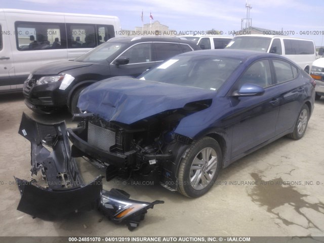 5NPD84LF5KH404953 - 2019 HYUNDAI ELANTRA SEL/VALUE/LIMITED BLUE photo 2