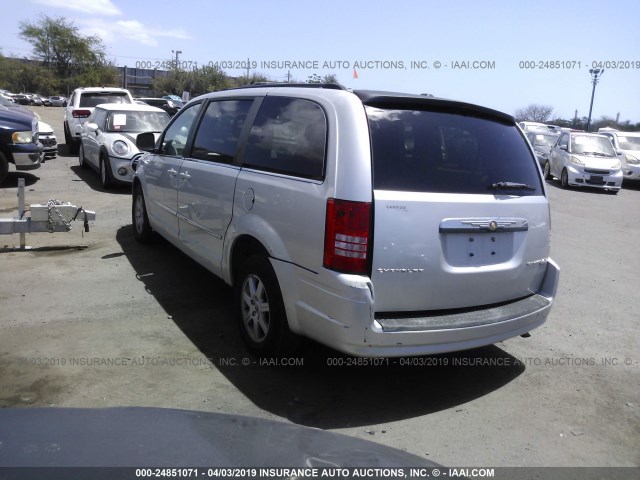 2A4RR5D19AR350600 - 2010 CHRYSLER TOWN & COUNTRY TOURING SILVER photo 3