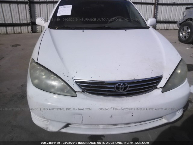 4T1BE32K95U403478 - 2005 TOYOTA CAMRY LE/XLE/SE WHITE photo 6