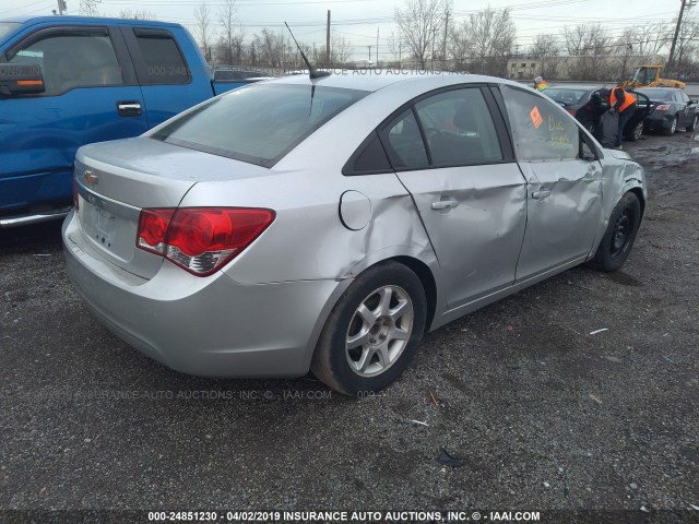 1G1PA5SH7D7101263 - 2013 CHEVROLET CRUZE LS SILVER photo 4