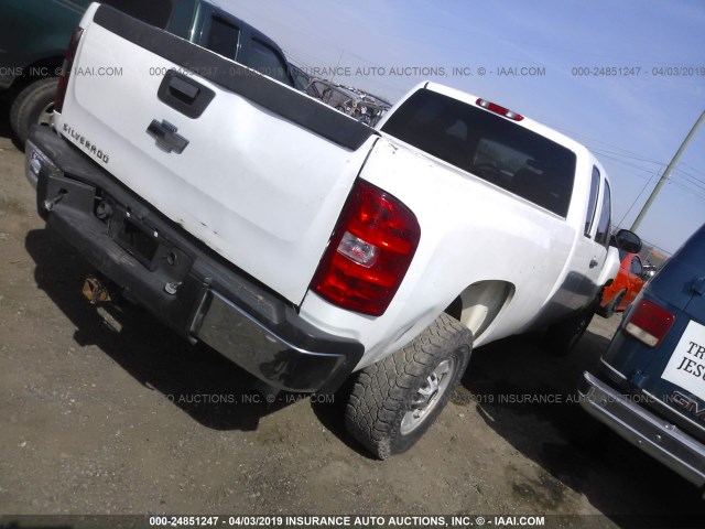 1GC2CVCG6BZ108871 - 2011 CHEVROLET SILVERADO WHITE photo 4