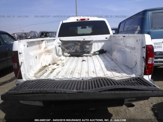 1GC2CVCG6BZ108871 - 2011 CHEVROLET SILVERADO WHITE photo 8