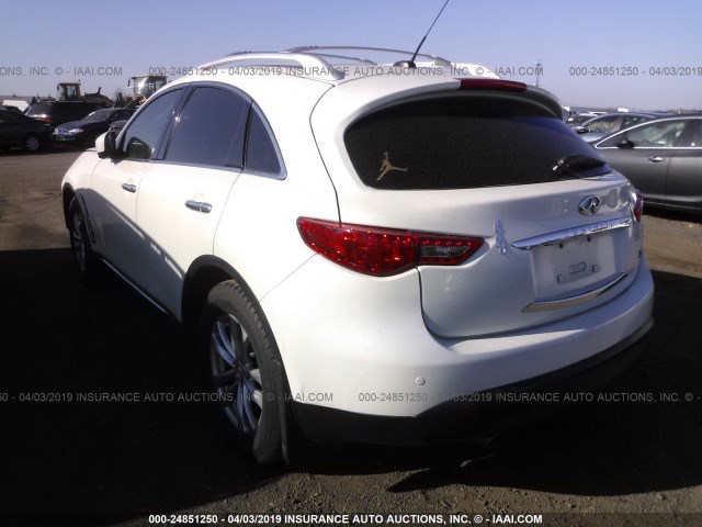 JN8AS1MU8BM711656 - 2011 INFINITI FX35 WHITE photo 3