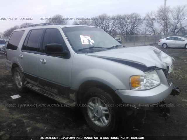 1FMPU16555LA99282 - 2005 FORD EXPEDITION XLT SILVER photo 1