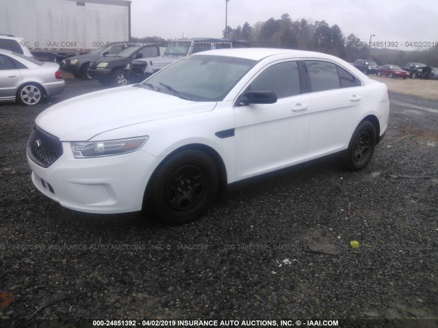 1FAHP2MK2FG139123 - 2015 FORD TAURUS POLICE INTERCEPTOR WHITE photo 2