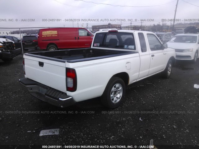 1N6DD26S6WC352515 - 1998 NISSAN FRONTIER KING CAB XE/KING CAB SE WHITE photo 4