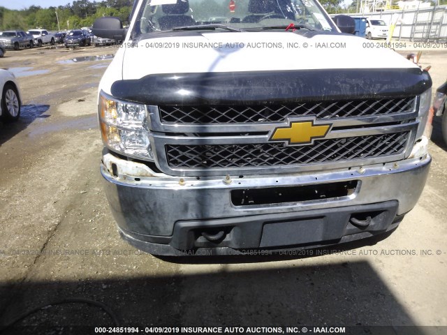 1GC0CVCG8DF212774 - 2013 CHEVROLET SILVERADO C2500 HEAVY DUTY WHITE photo 6