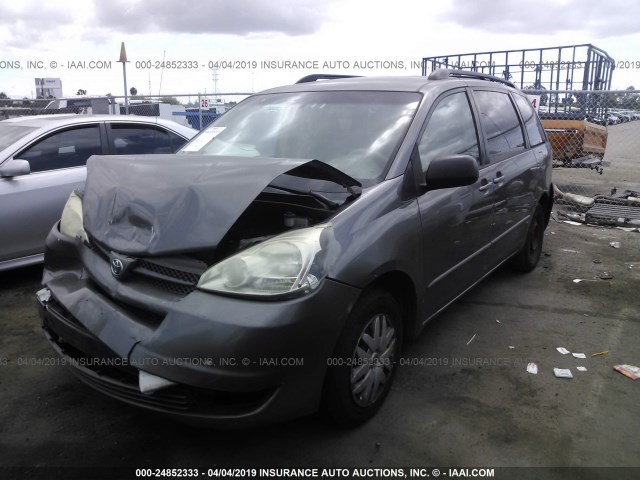 5TDZA23C74S165052 - 2004 TOYOTA SIENNA CE/LE GRAY photo 2