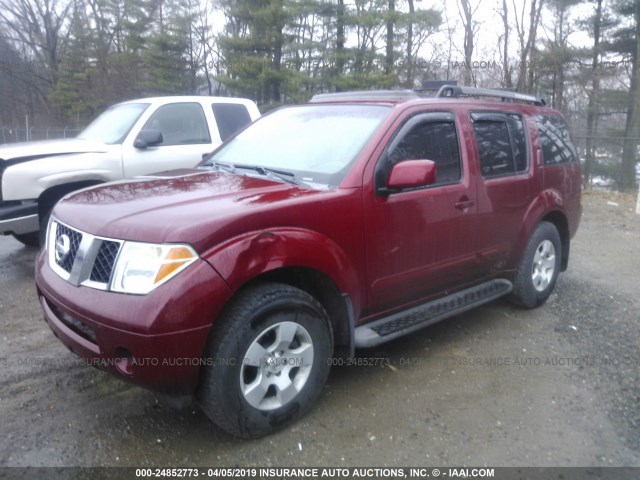 5N1AR18W76C678319 - 2006 NISSAN PATHFINDER LE/SE/XE MAROON photo 2