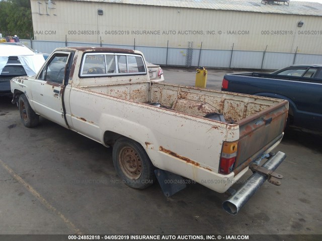 JT4RN55D8E0004712 - 1984 TOYOTA PICKUP 1/2 TON RN55 DLX BEIGE photo 3