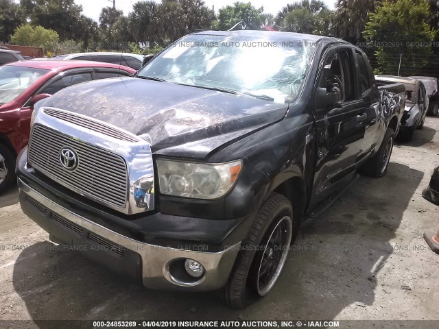 5TFRV541X7X017043 - 2007 TOYOTA TUNDRA DOUBLE CAB SR5 BLACK photo 2