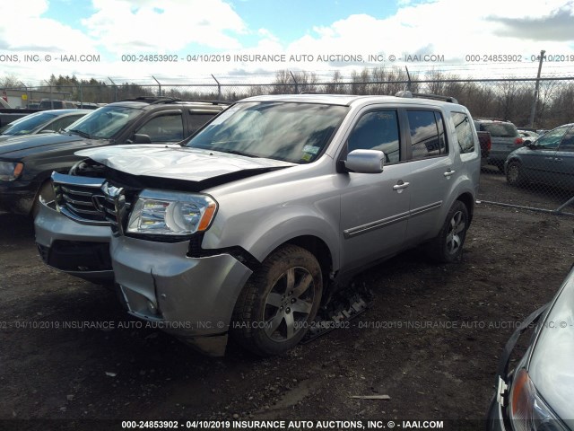 5FNYF4H90CB050561 - 2012 HONDA PILOT TOURING SILVER photo 2