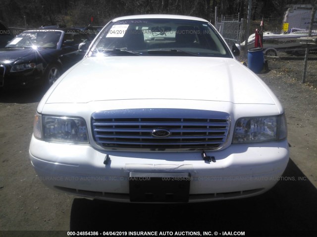 2FABP7EVXBX141122 - 2011 FORD CROWN VICTORIA LX WHITE photo 6