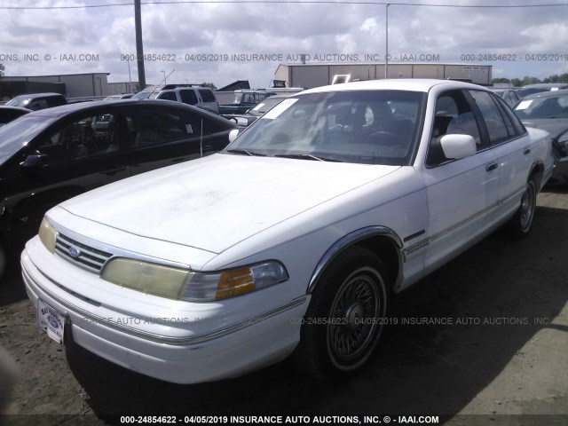 2FALP74W9RX207054 - 1994 FORD CROWN VICTORIA LX WHITE photo 2