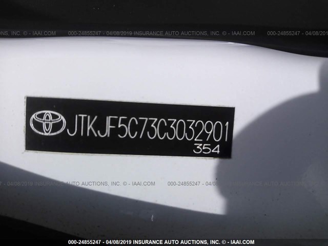 JTKJF5C73C3032901 - 2012 TOYOTA SCION TC WHITE photo 9