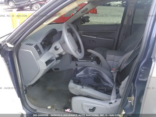 1J4GR48K15C674725 - 2005 JEEP GRAND CHEROKEE LAREDO/COLUMBIA/FREEDOM 棕色 照片 5