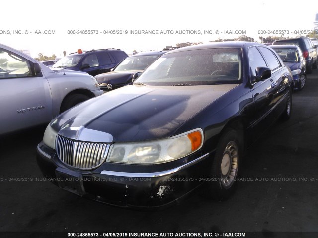 1LNHM81W81Y644966 - 2001 LINCOLN TOWN CAR EXECUTIVE BLACK photo 2