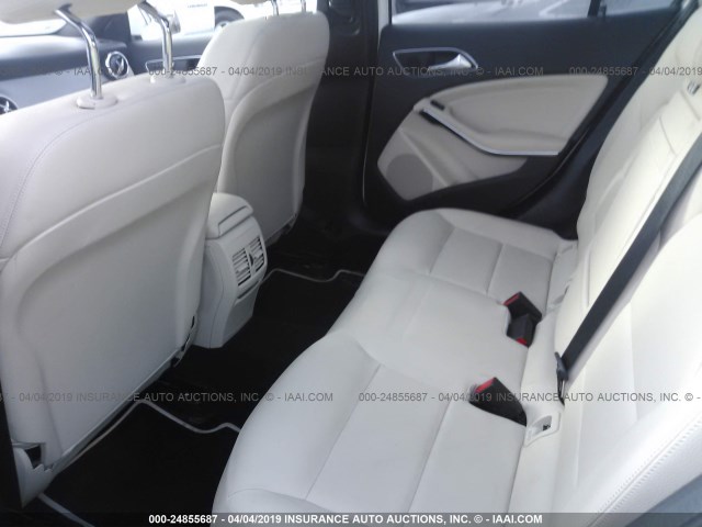 WDCTG4GBXKJ549302 - 2019 MERCEDES-BENZ GLA 250 4MATIC WHITE photo 8