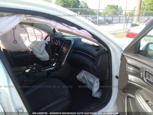 1G11C5SL2FF327109 - 2015 CHEVROLET MALIBU 1LT 白色 照片 5