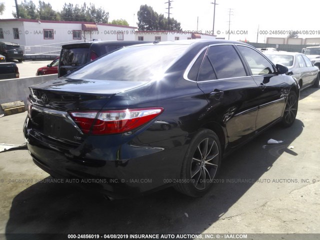 4T1BF1FK2FU914544 - 2015 TOYOTA CAMRY LE/XLE/SE/XSE Dark Blue photo 4