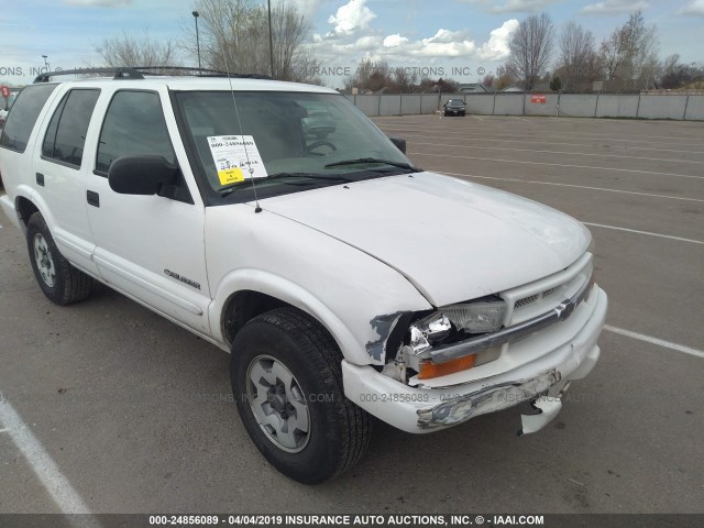 1GNDT13X44K115189 - 2004 CHEVROLET BLAZER WHITE photo 1