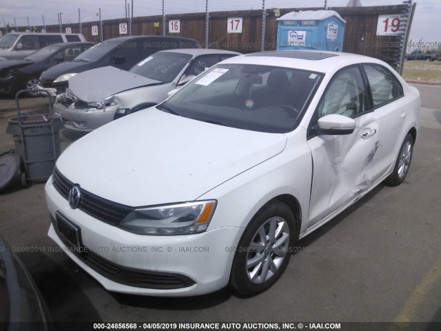 3VWDP7AJ4CM327495 - 2012 VOLKSWAGEN JETTA SE WHITE photo 2