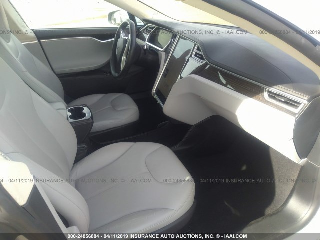 5YJSA1H10EFP34364 - 2014 TESLA MODEL S SILVER photo 5