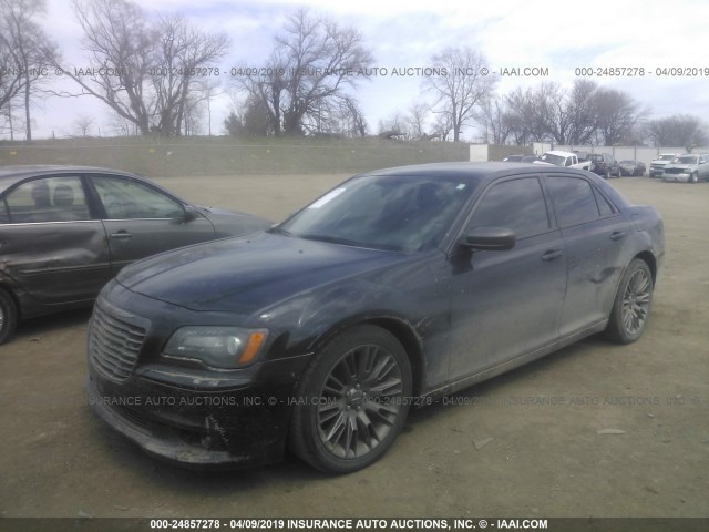 2C3CCADGXDH744972 - 2013 CHRYSLER 300C VARVATOS BLACK photo 2