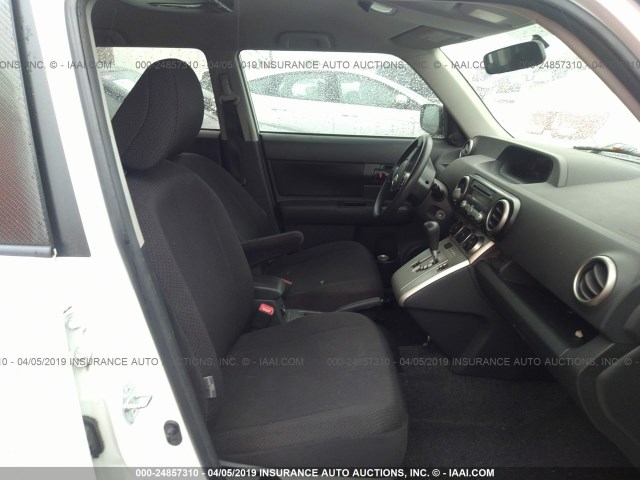 JTLKE50EX81004540 - 2008 TOYOTA SCION XB 白色 照片 5