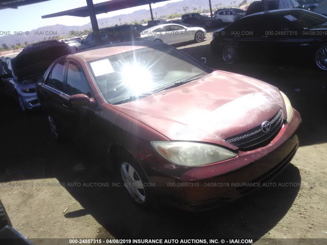 4T1BE32KX2U022475 - 2002 TOYOTA CAMRY LE/XLE/SE RED photo 1