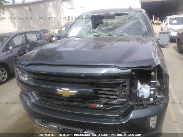 3GCUKREC6JG556992 - 2018 CHEVROLET SILVERADO K1500 LT GRAY photo 6