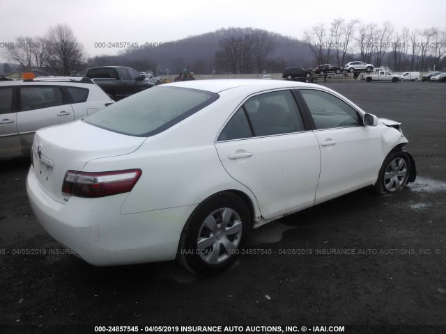 4T1BE46K78U792934 - 2008 TOYOTA CAMRY CE/LE/XLE/SE WHITE photo 4