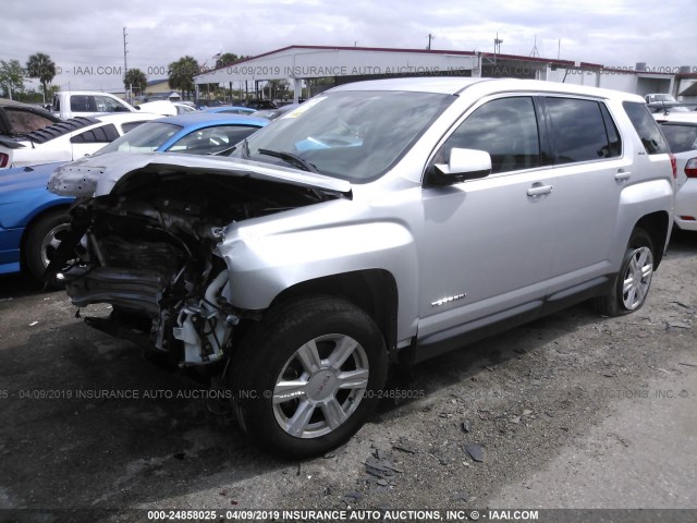 2GKALMEK1F6265656 - 2015 GMC TERRAIN SLE SILVER photo 2