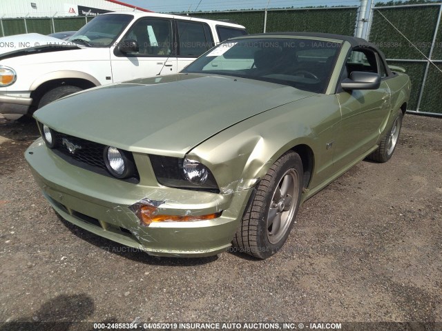 1ZVHT85H465107794 - 2006 FORD MUSTANG GT GREEN photo 2