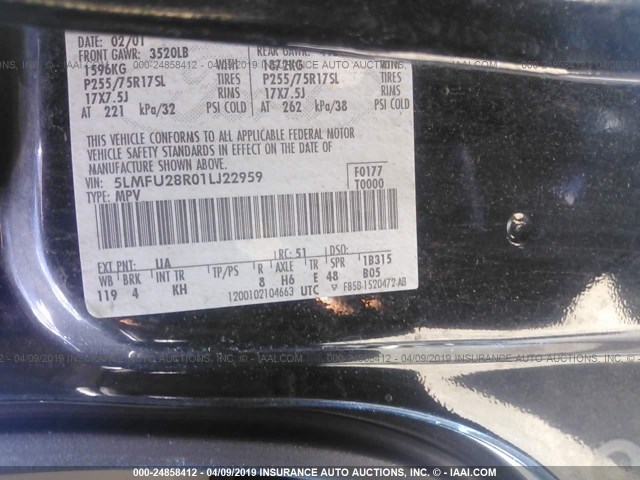 5LMFU28R01LJ22959 - 2001 LINCOLN NAVIGATOR Noir photo 9