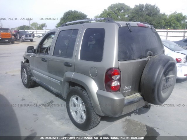 1J8GL58K56W196041 - 2006 JEEP LIBERTY LIMITED GOLD photo 3