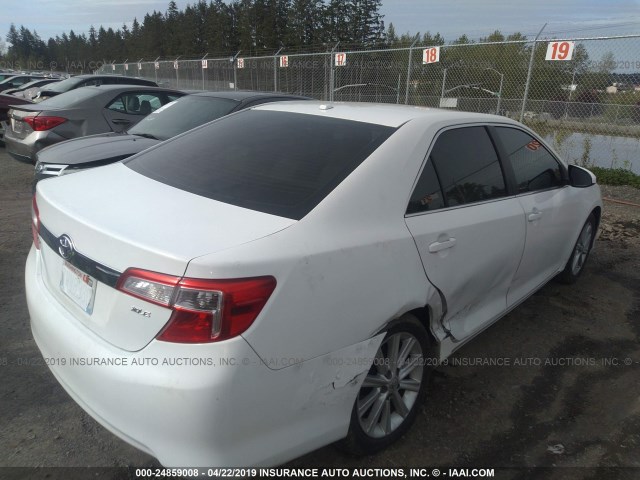 4T4BF1FK3CR244536 - 2012 TOYOTA CAMRY SE/LE/XLE WHITE photo 4