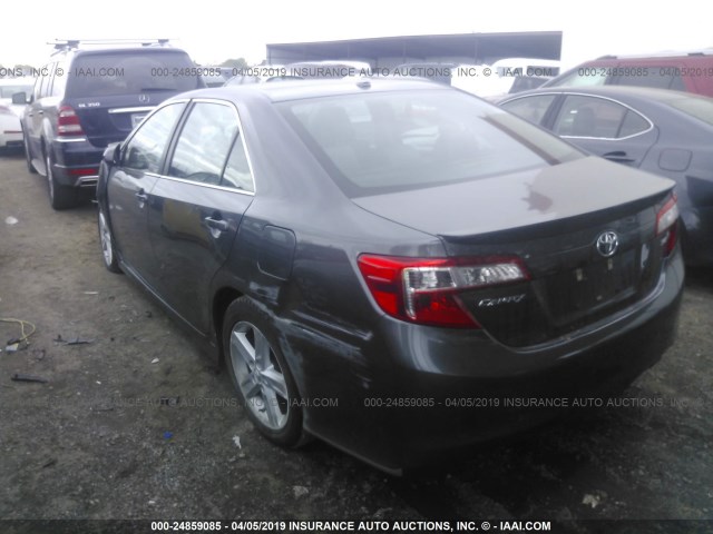4T1BF1FK6DU717289 - 2013 TOYOTA CAMRY L/SE/LE/XLE 灰色 照片 3
