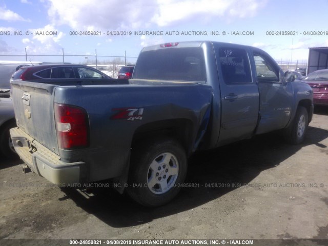 3GCEK233X9G275918 - 2009 CHEVROLET SILVERADO K1500 LT BLUE photo 4