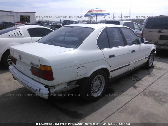 WBAHD2319LBF66108 - 1990 BMW 535 I AUTOMATIC WHITE photo 4