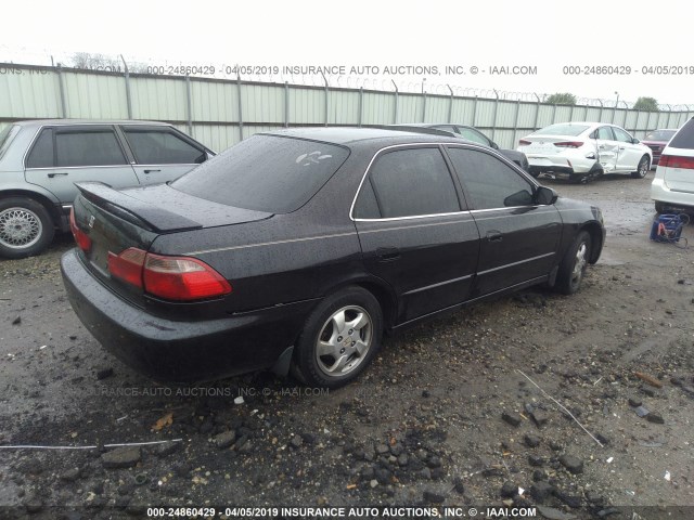 1HGCG5652WA135798 - 1998 HONDA ACCORD EX BLACK photo 4